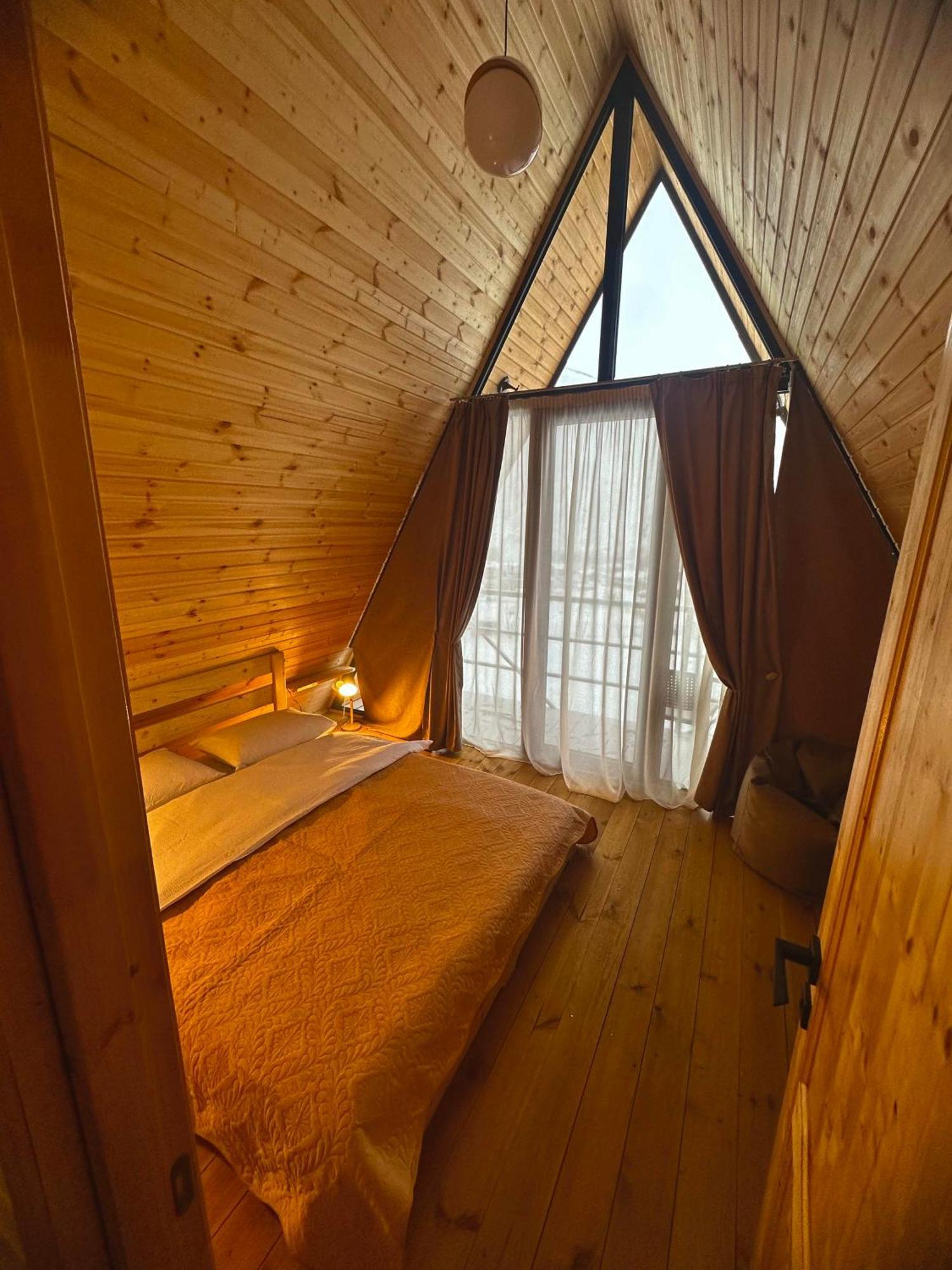 Sunset Cottage Kazbegi Esterno foto