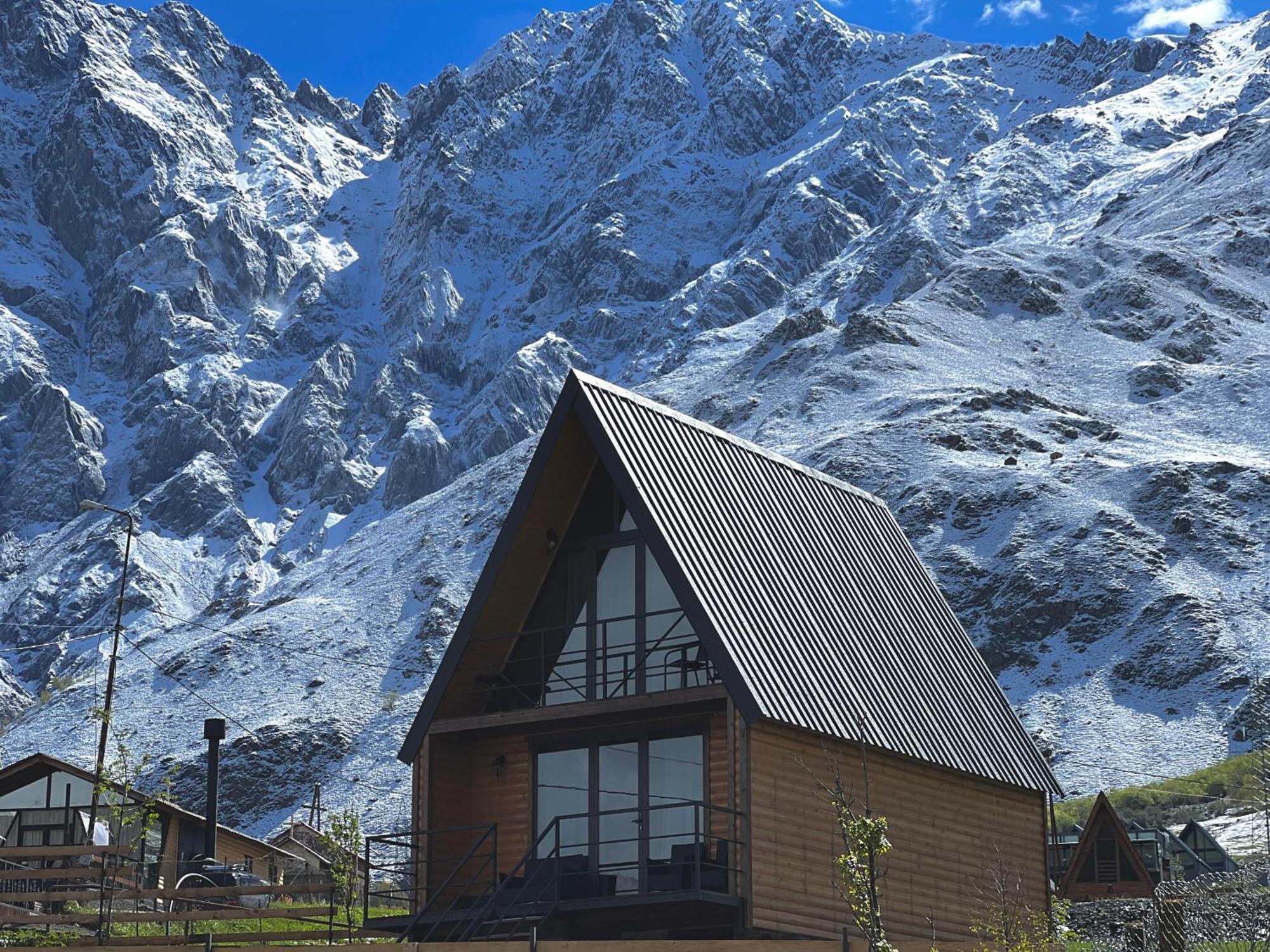 Sunset Cottage Kazbegi Esterno foto