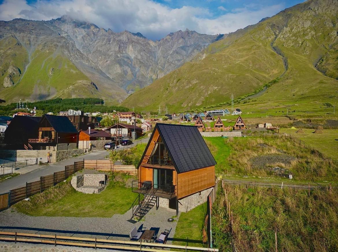 Sunset Cottage Kazbegi Esterno foto